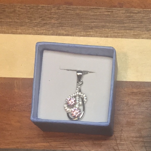 Jewelry - 💕Pink Sapphire 925 Pendent and chain